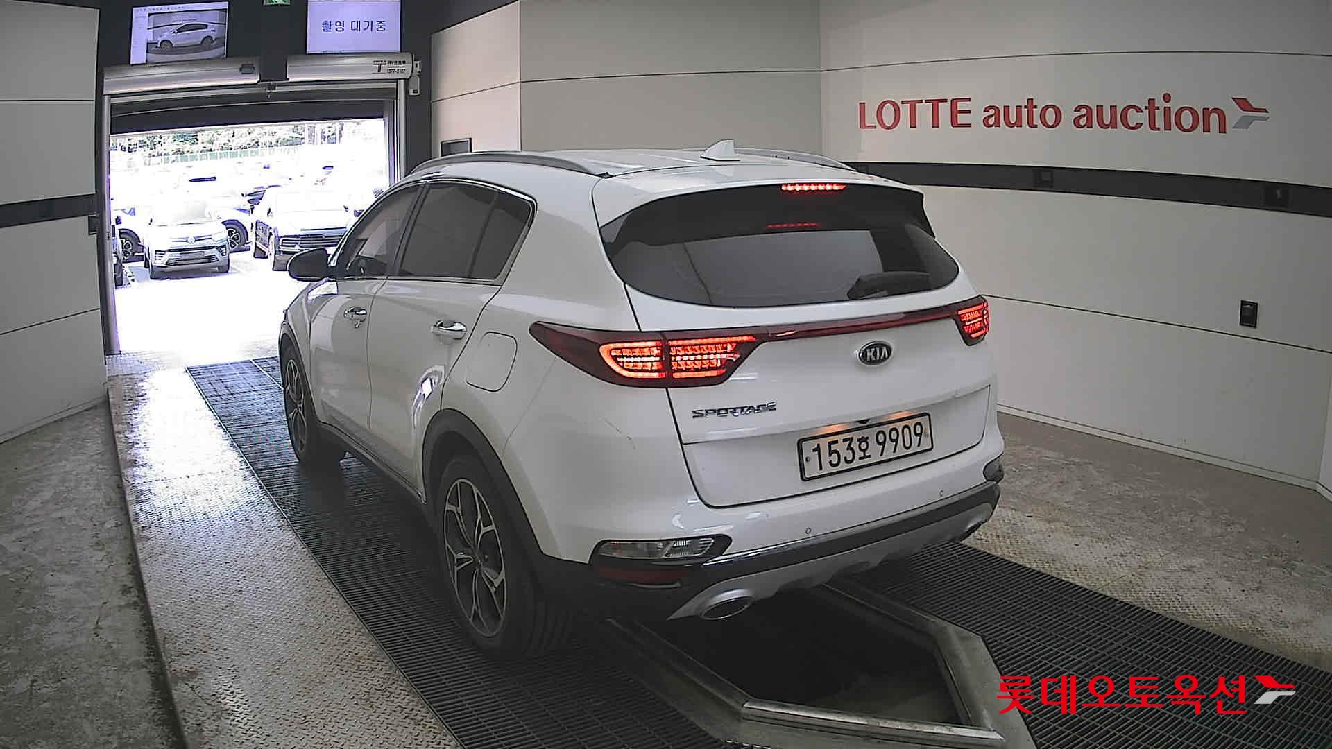 Kia Sportage - 16