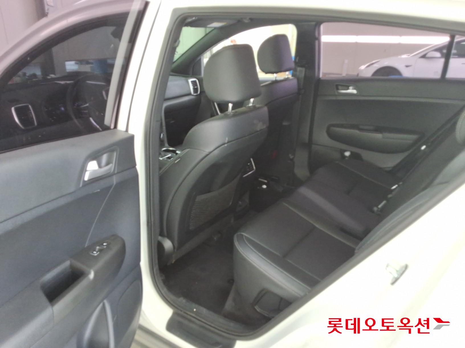 Kia Sportage - 36