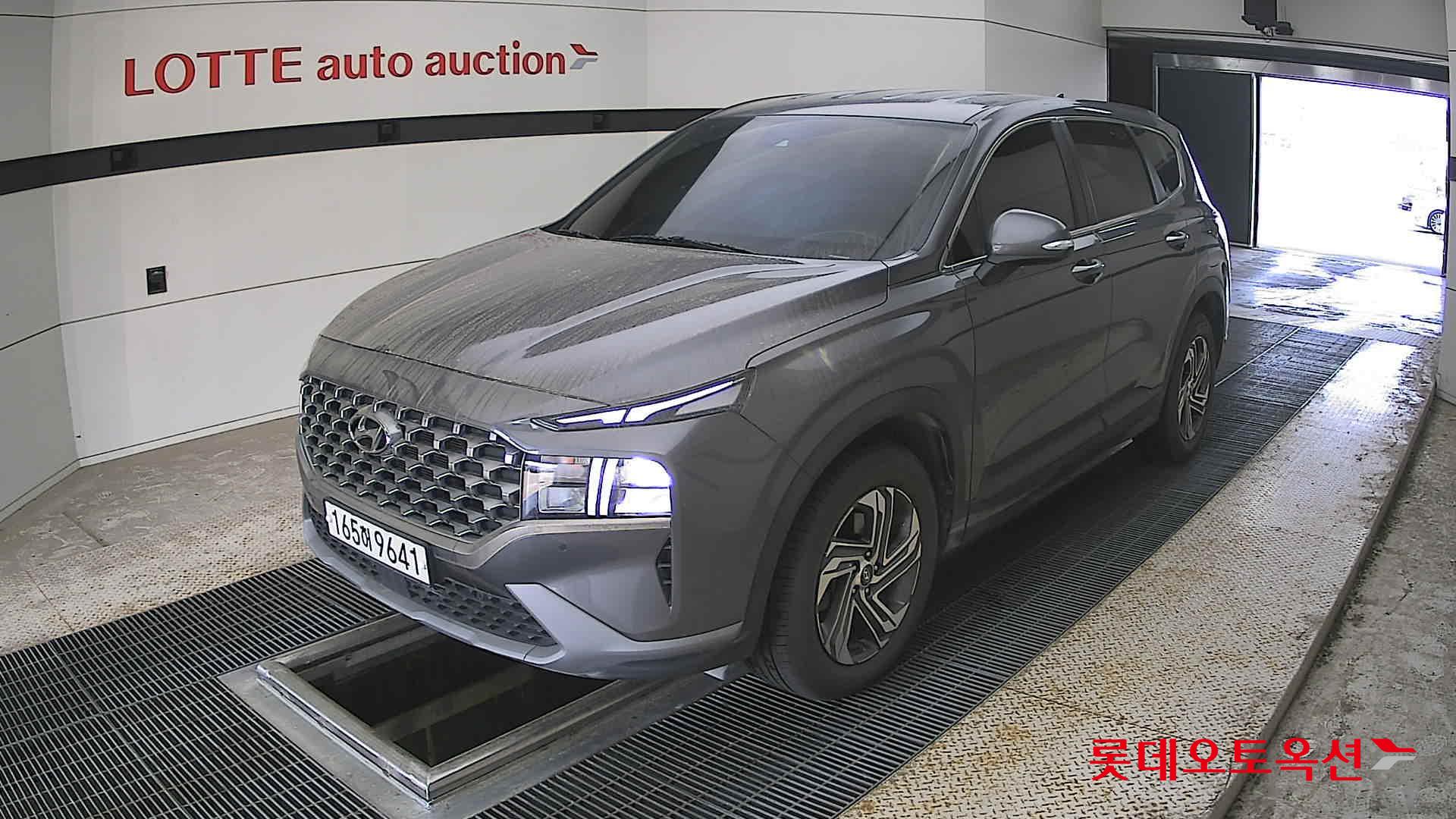 Hyundai Santa Fe - 3