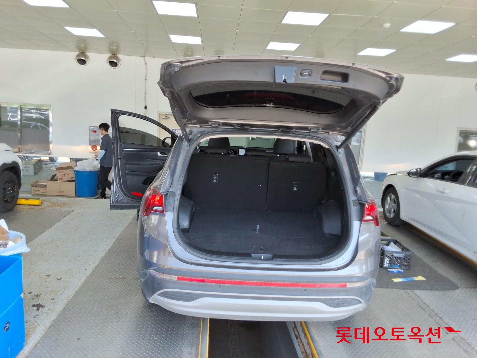 Hyundai Santa Fe - 9