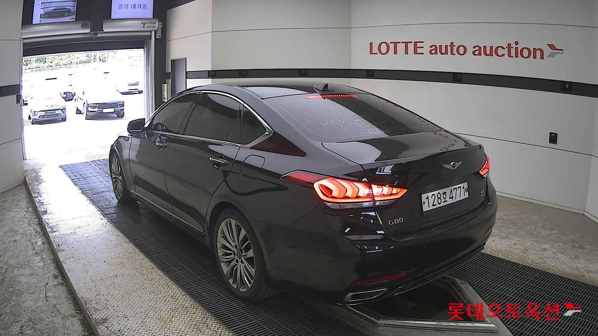 Genesis G80 - 4