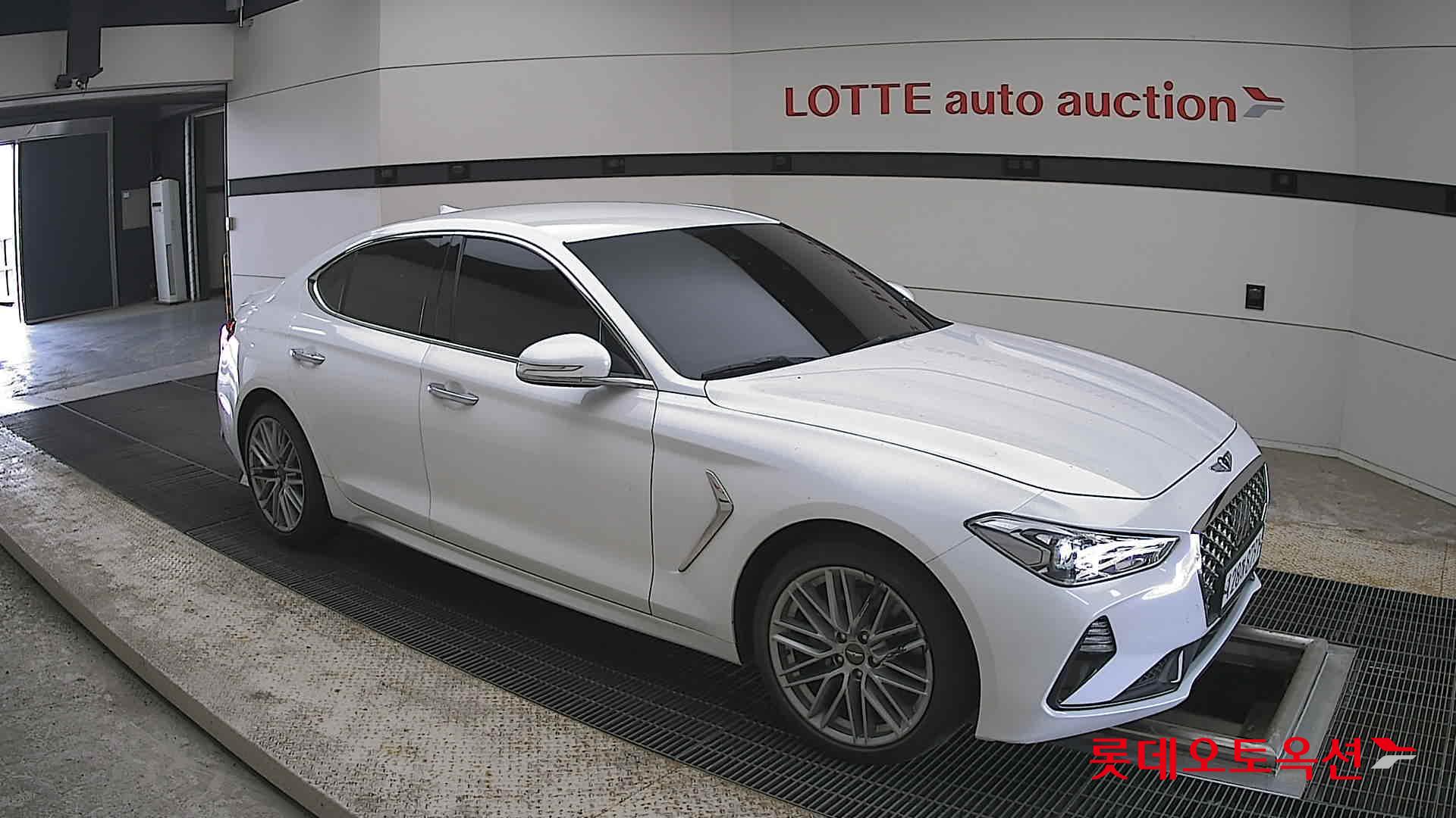 Genesis G70 - 23