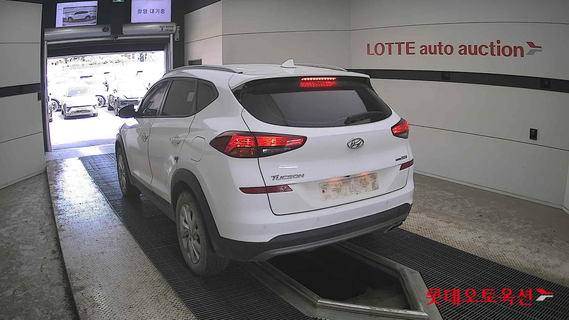 Hyundai Tucson - 16
