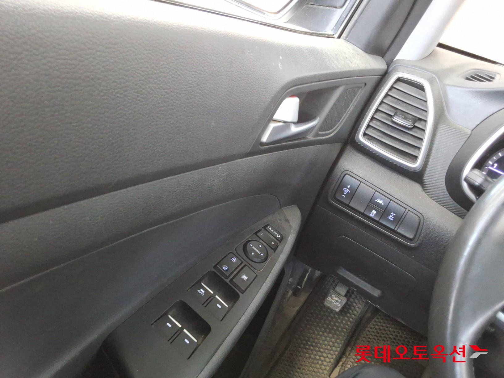 Hyundai Tucson - 29
