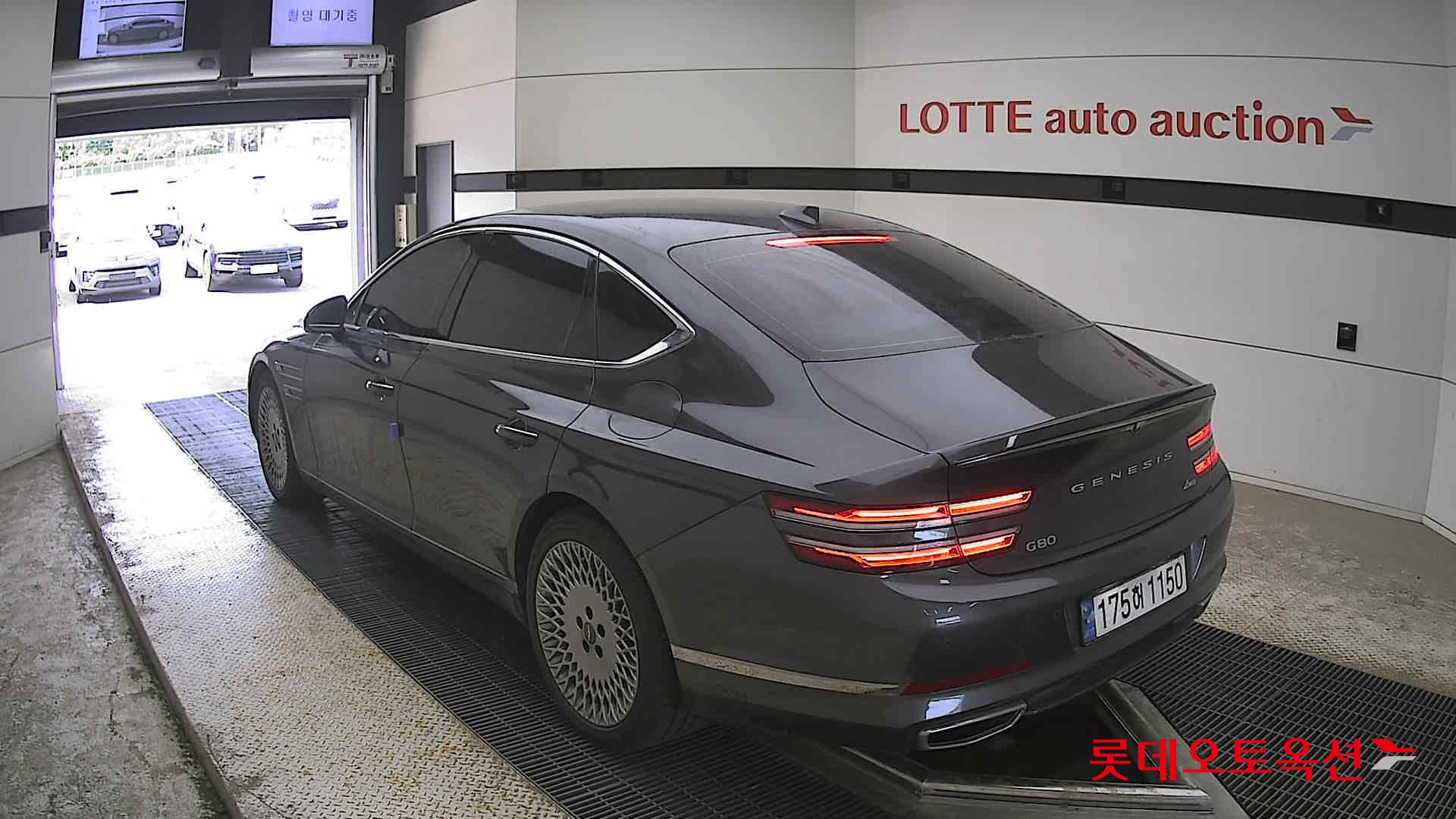 Genesis G80 - 4