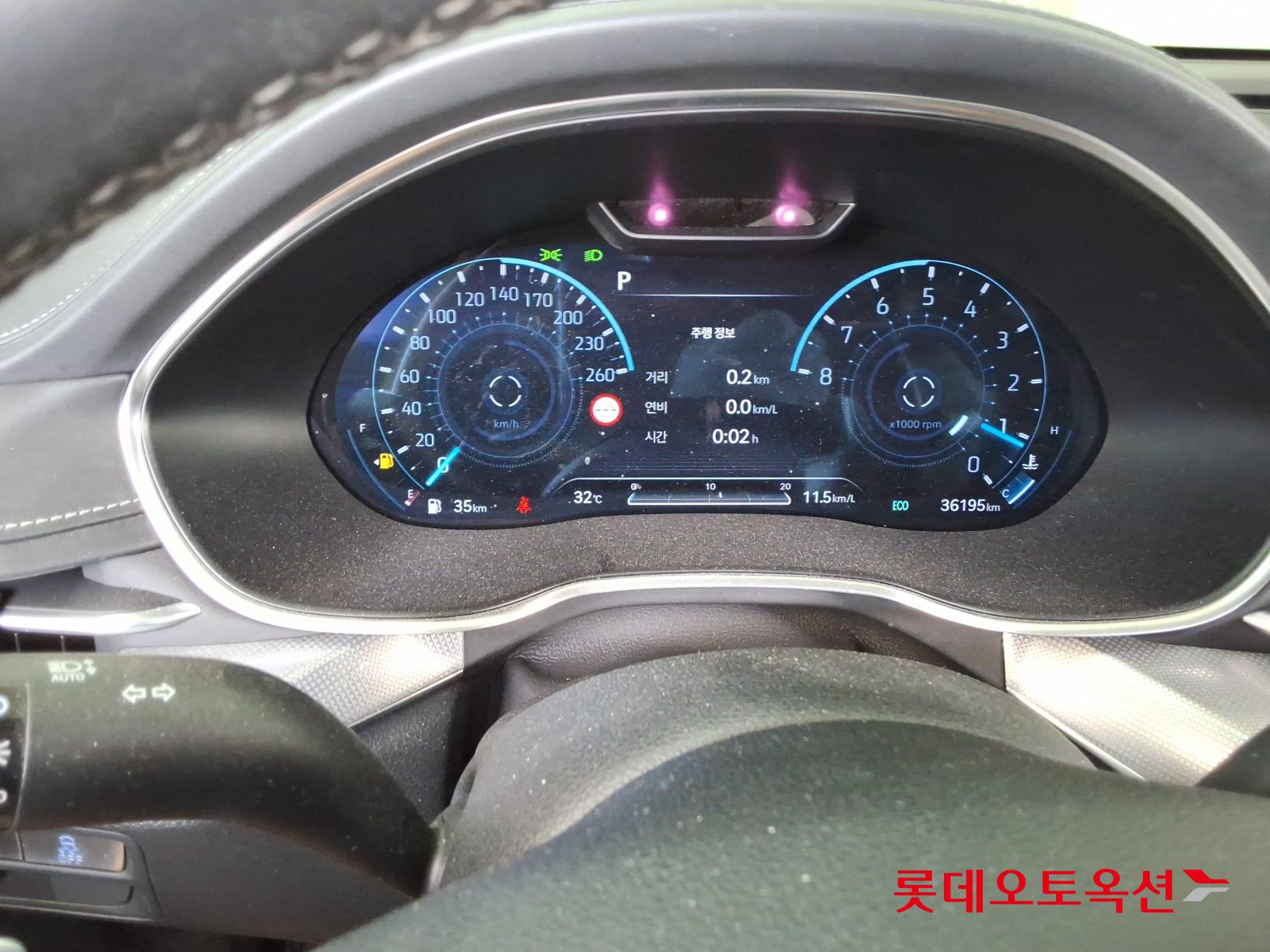 Genesis G80 - 30