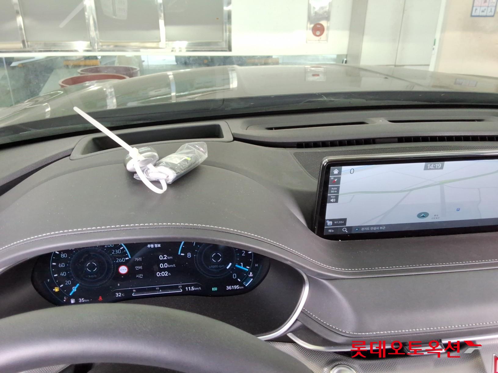 Genesis G80 - 34
