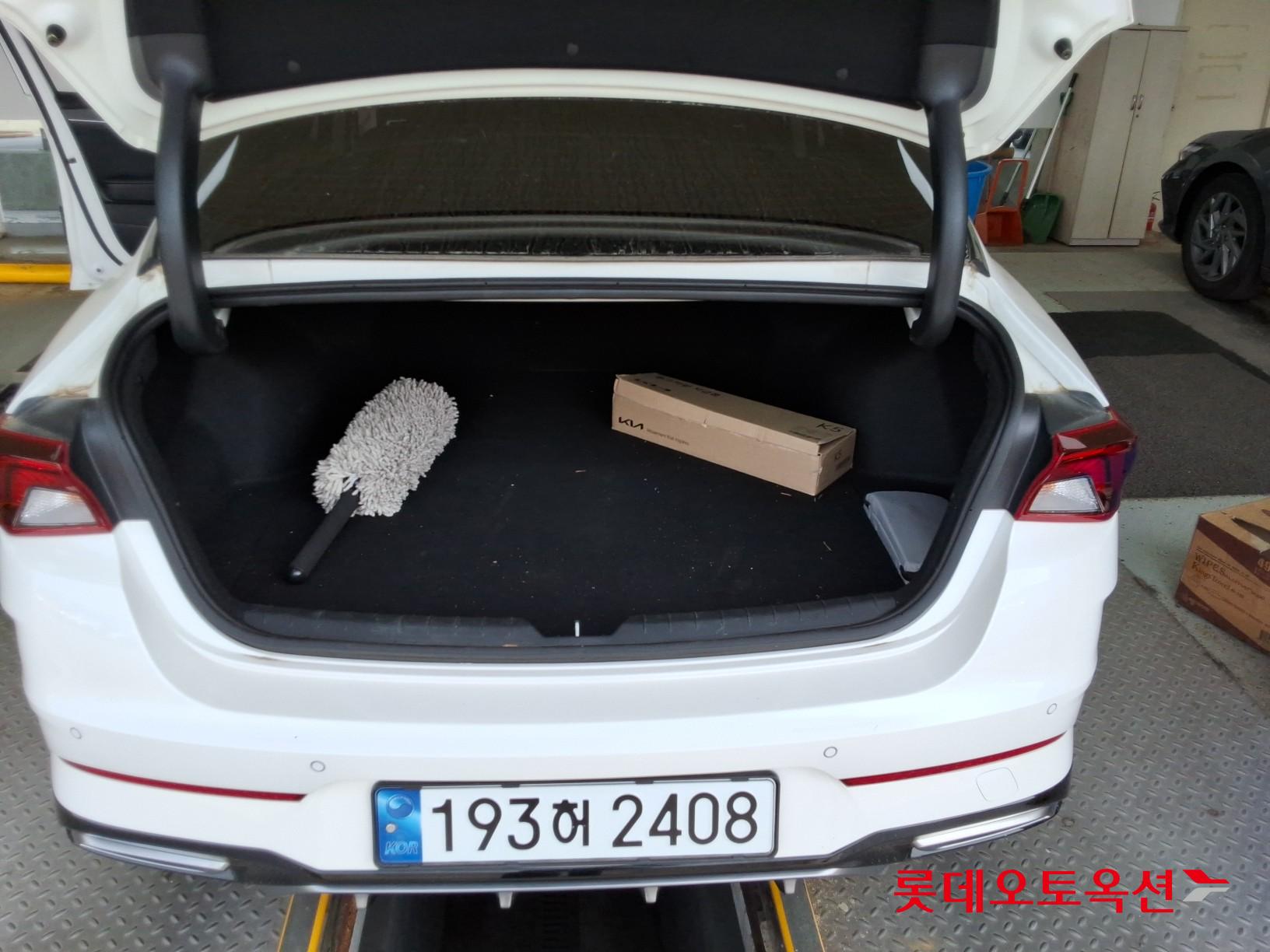 Kia K5 - 9