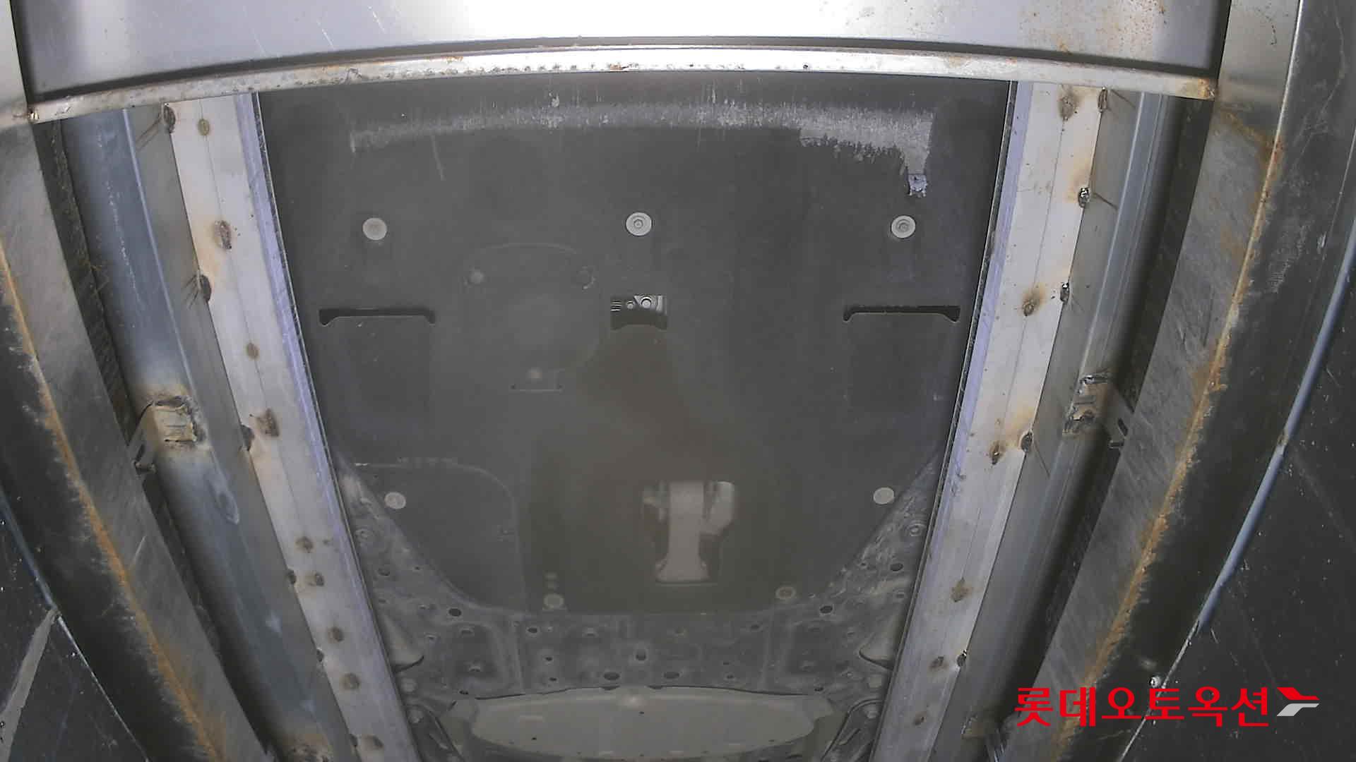 Kia K8 - 8