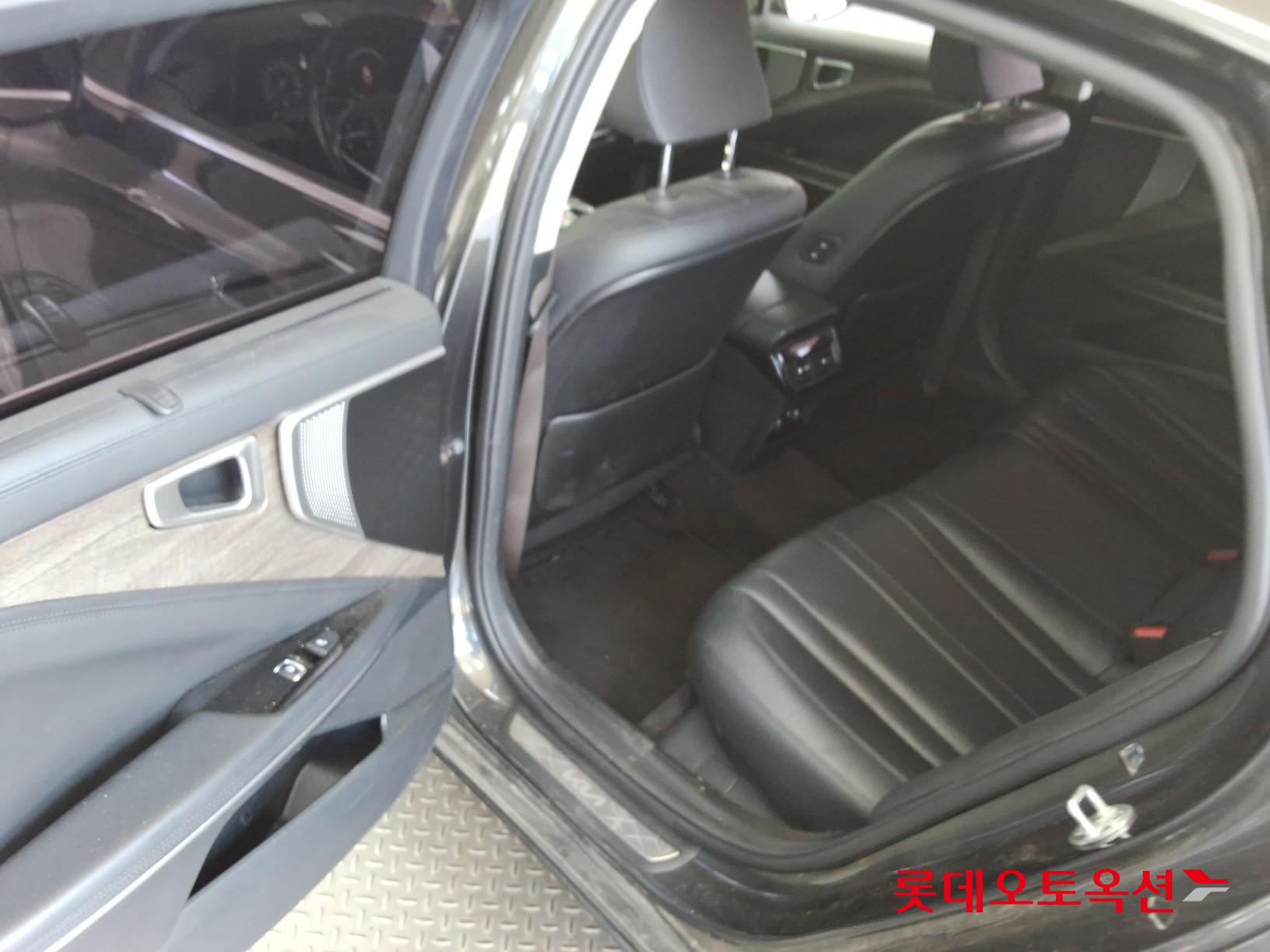 Kia K8 - 37