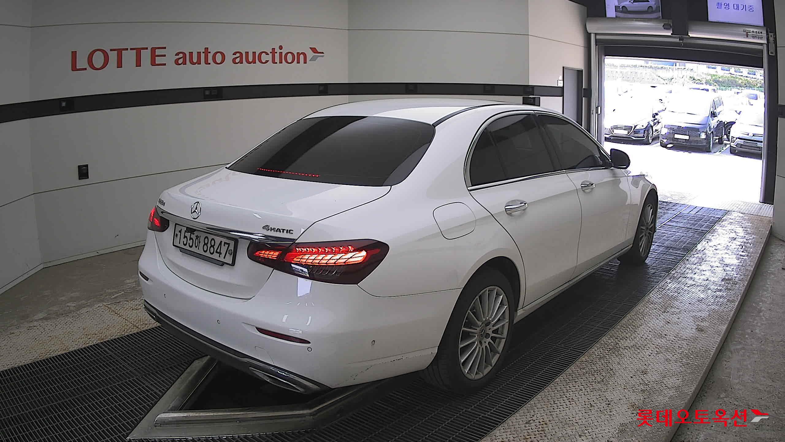 2021 - mercedes-benz e220