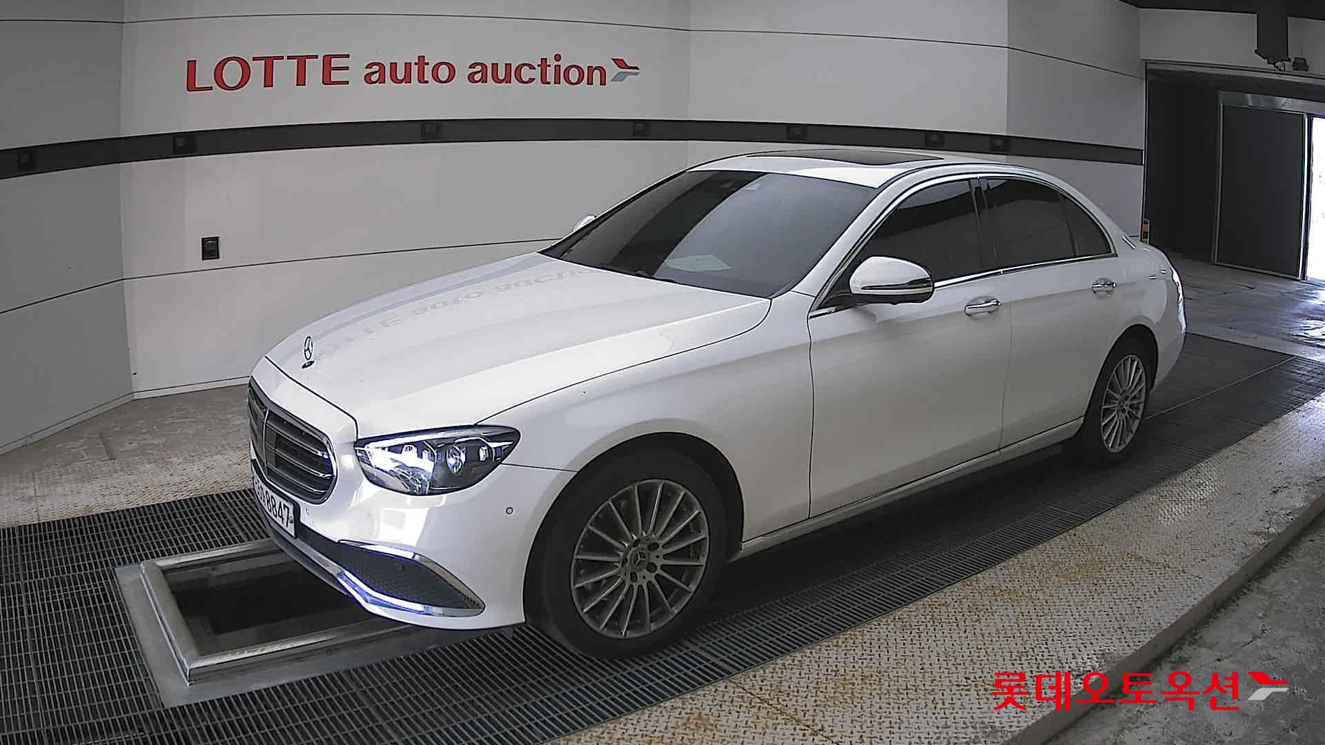 2021 - mercedes-benz e220