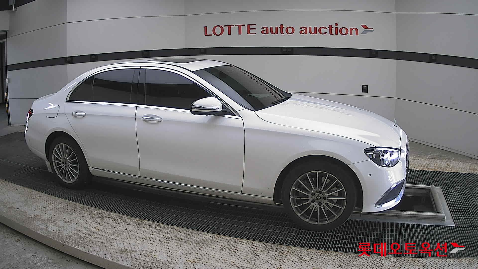 2021 - mercedes-benz e220