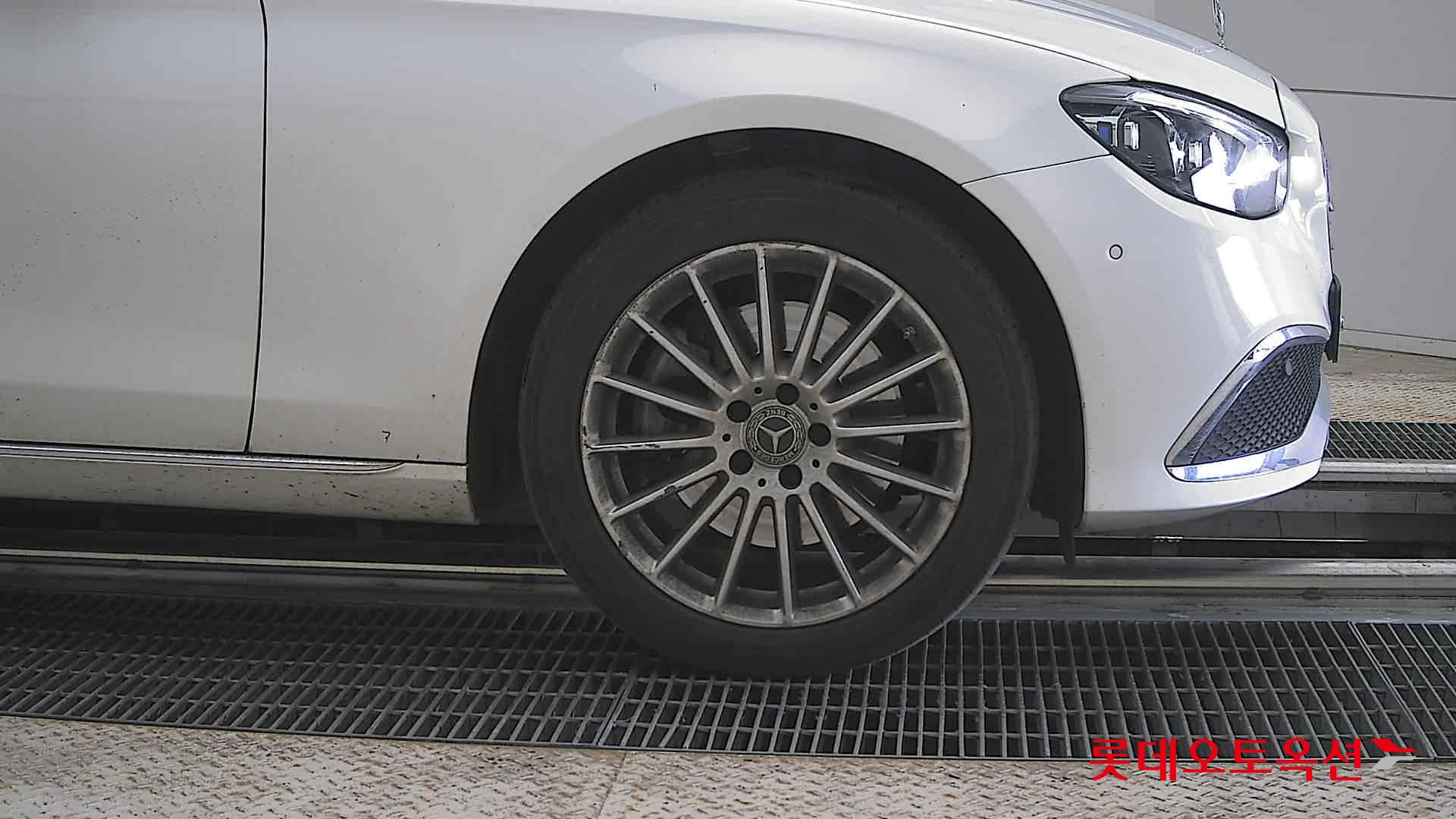 2021 - mercedes-benz e220