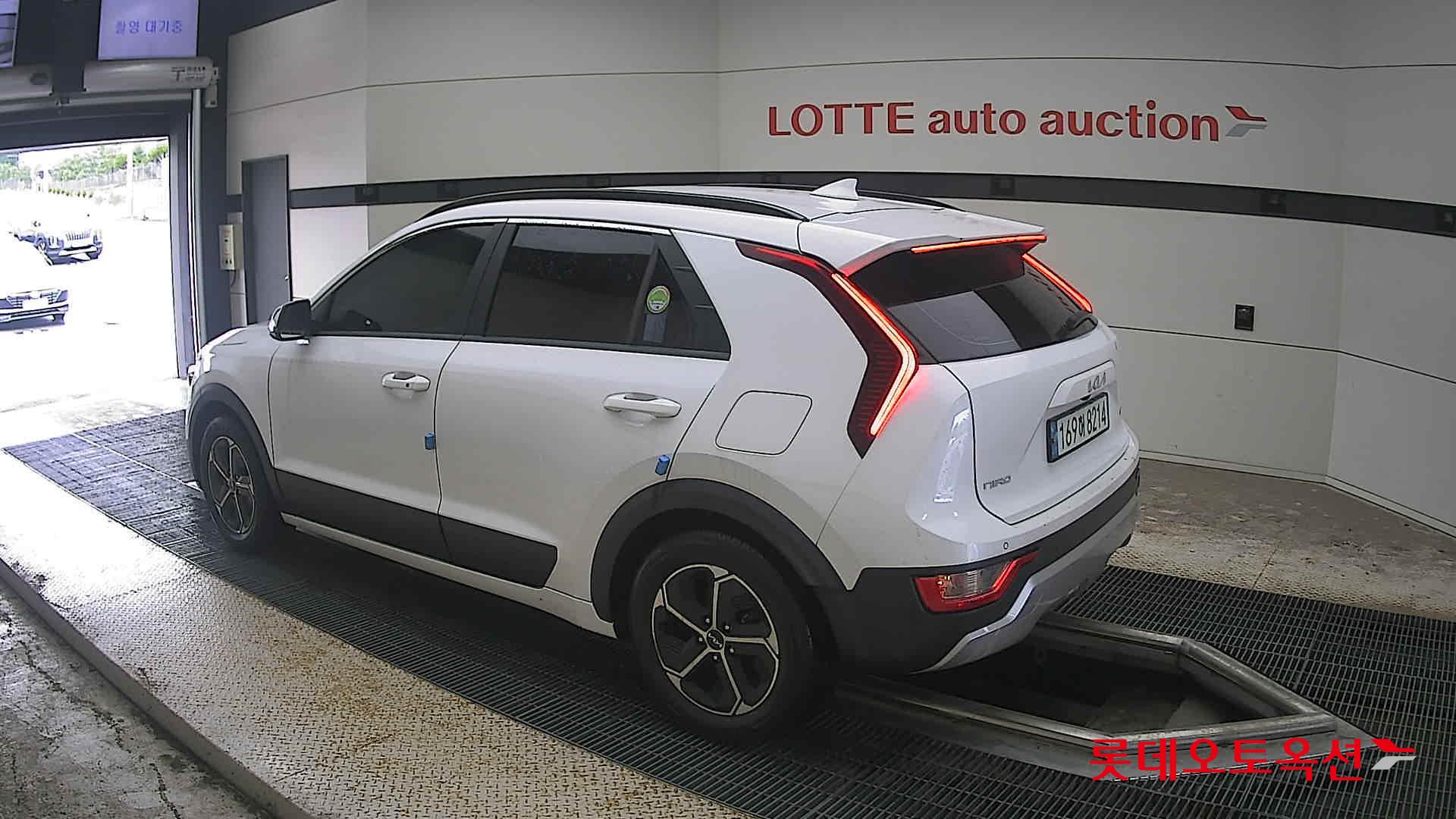 2022 - kia niro