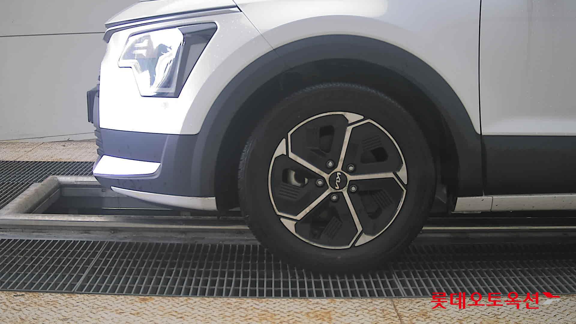 2022 - kia niro