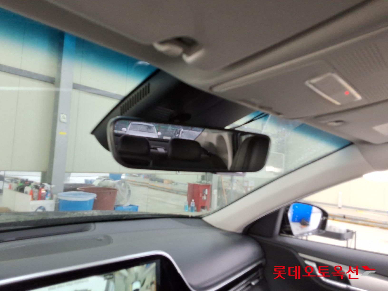 Hyundai Grandeur - 33