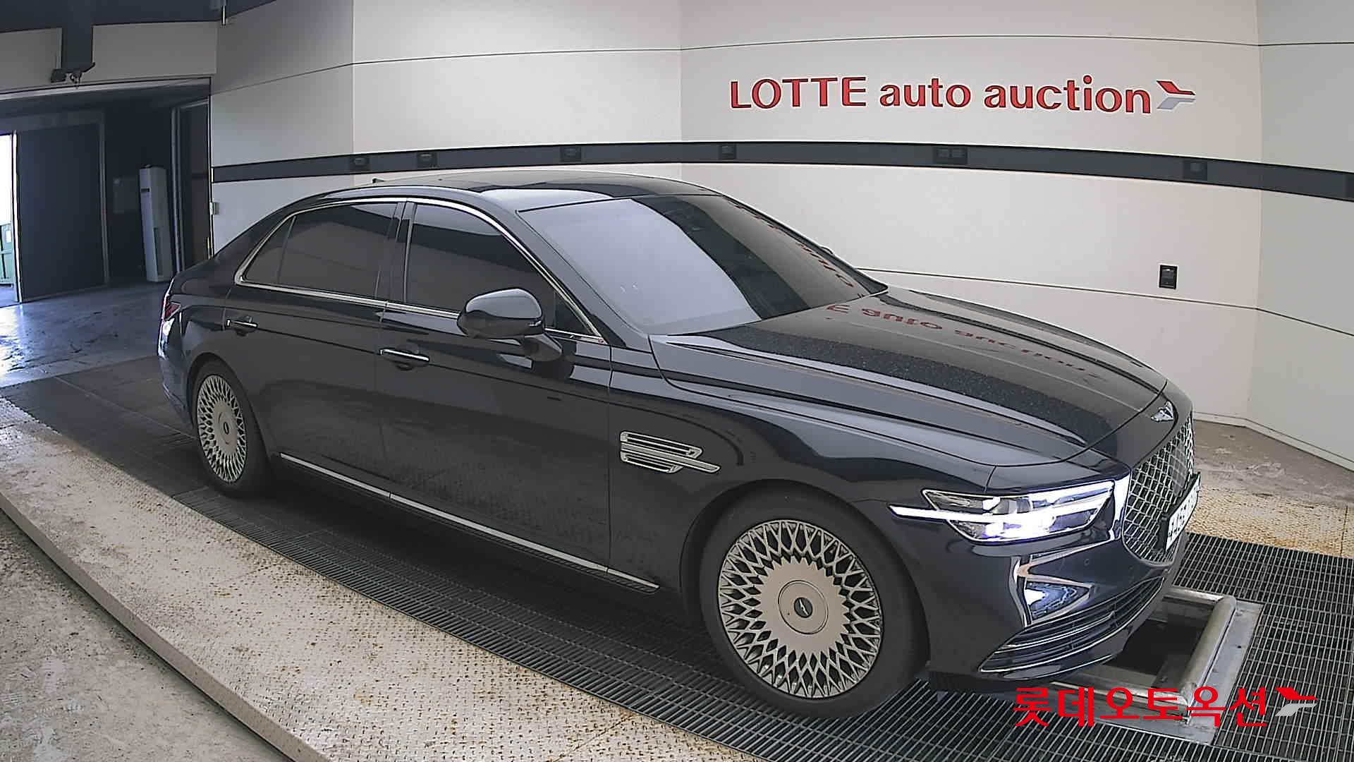 2020 - genesis g90
