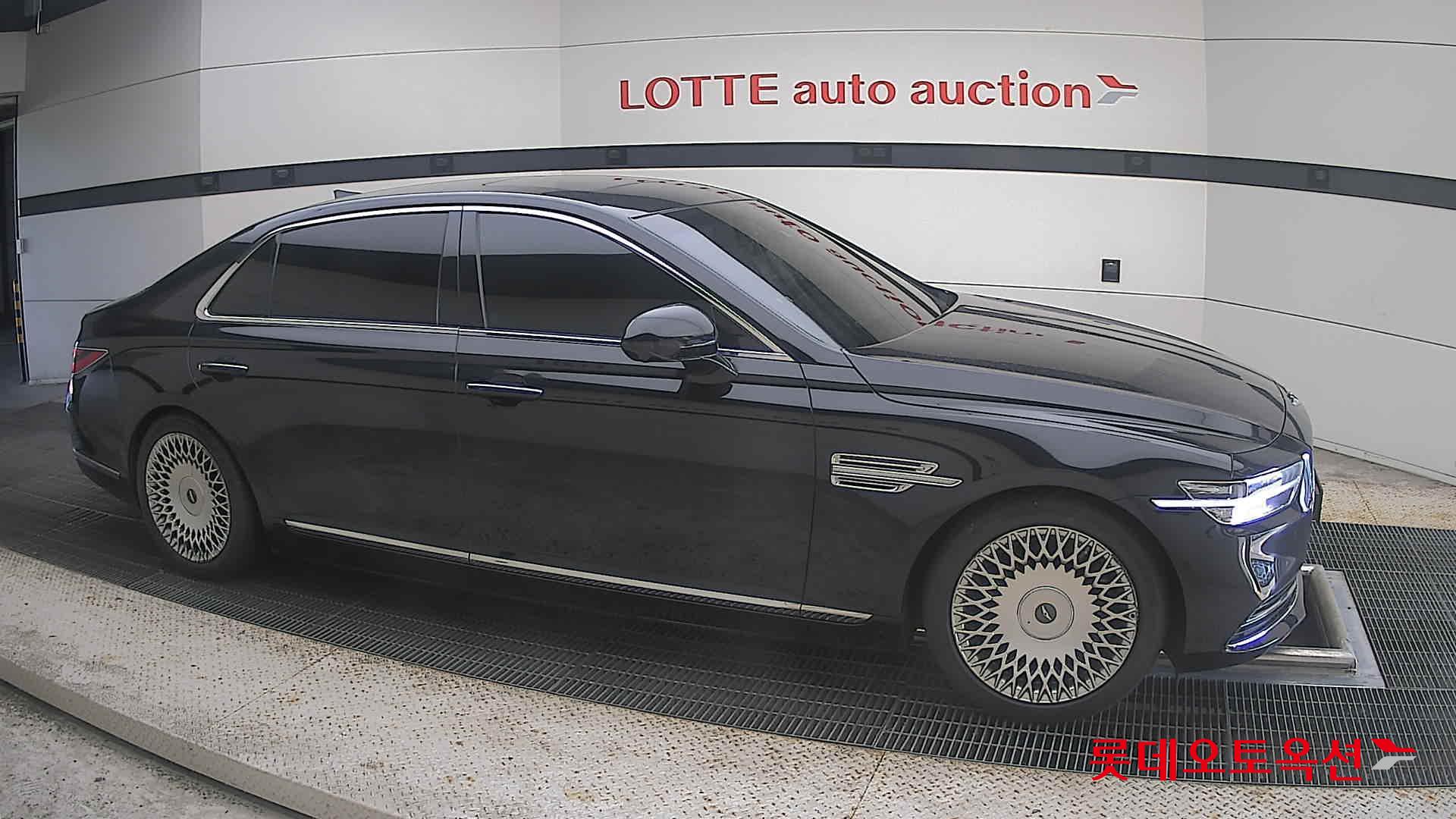 2020 - genesis g90