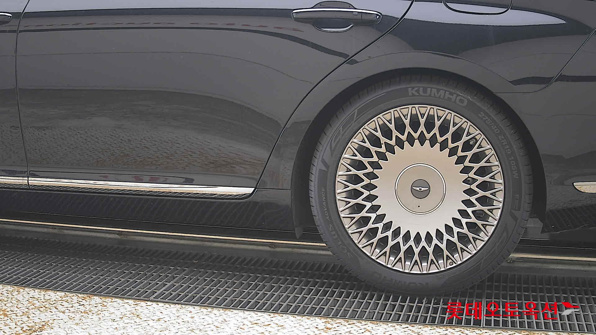 2020 - genesis g90