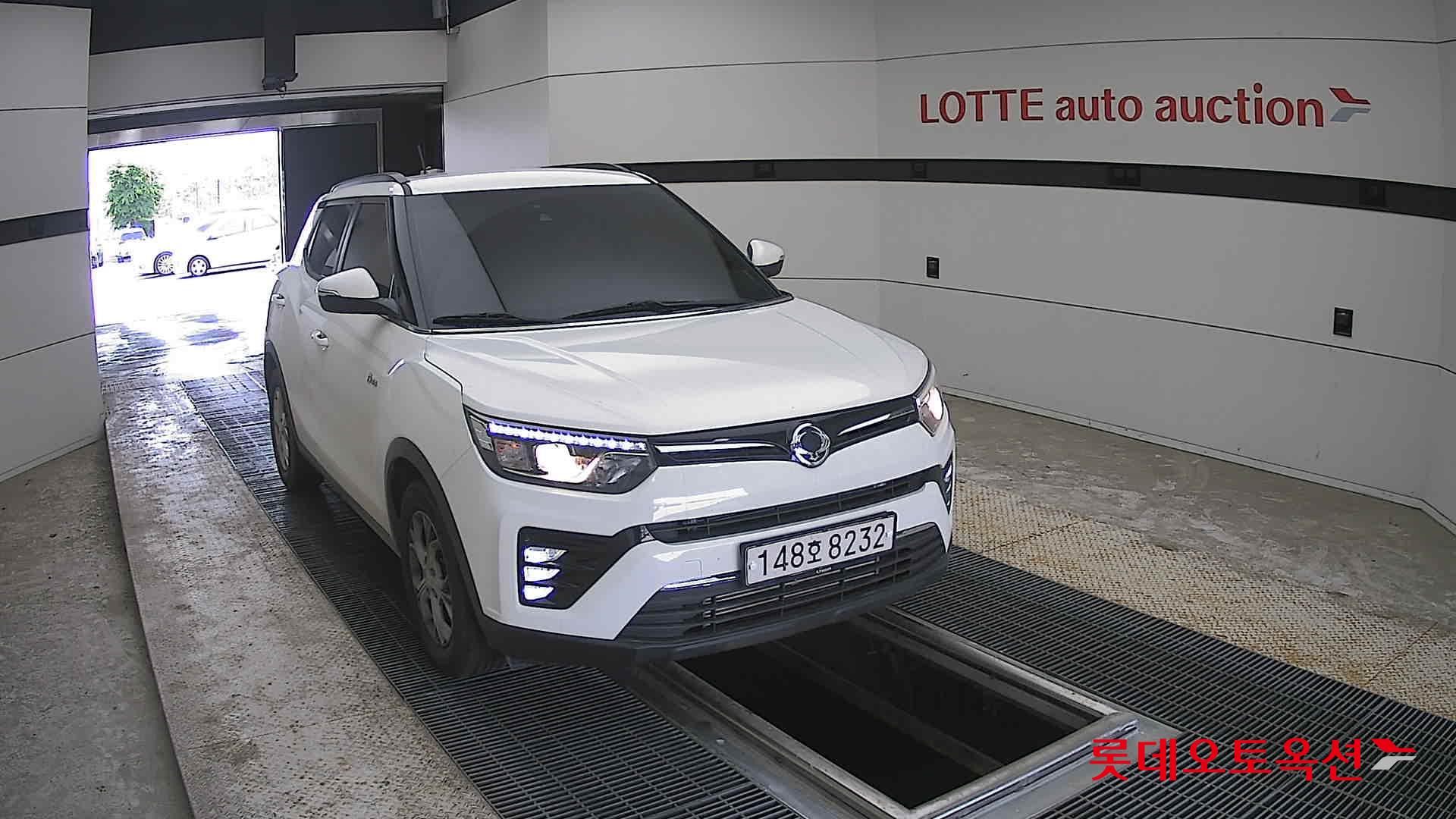 KG Mobility Tivoli - 24