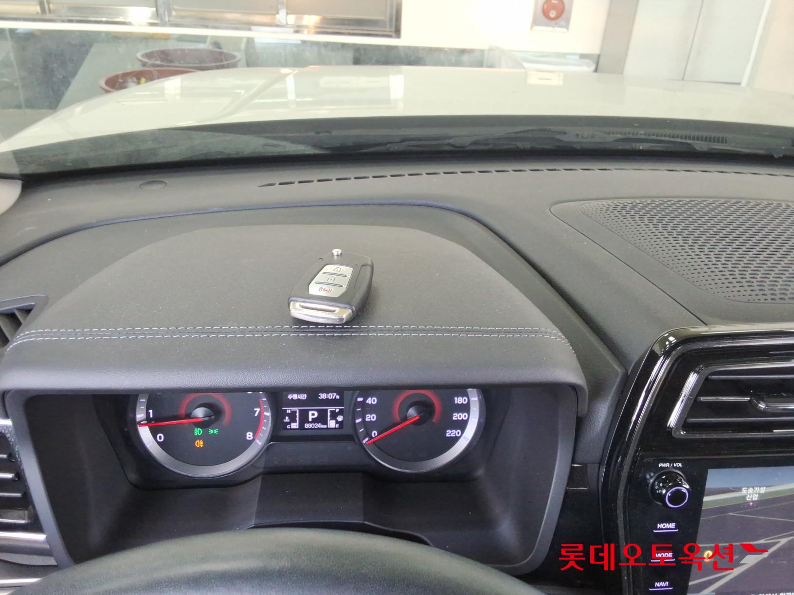 KG Mobility Tivoli - 34