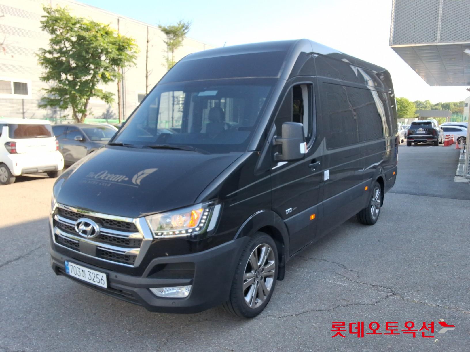 2025 - hyundai solati