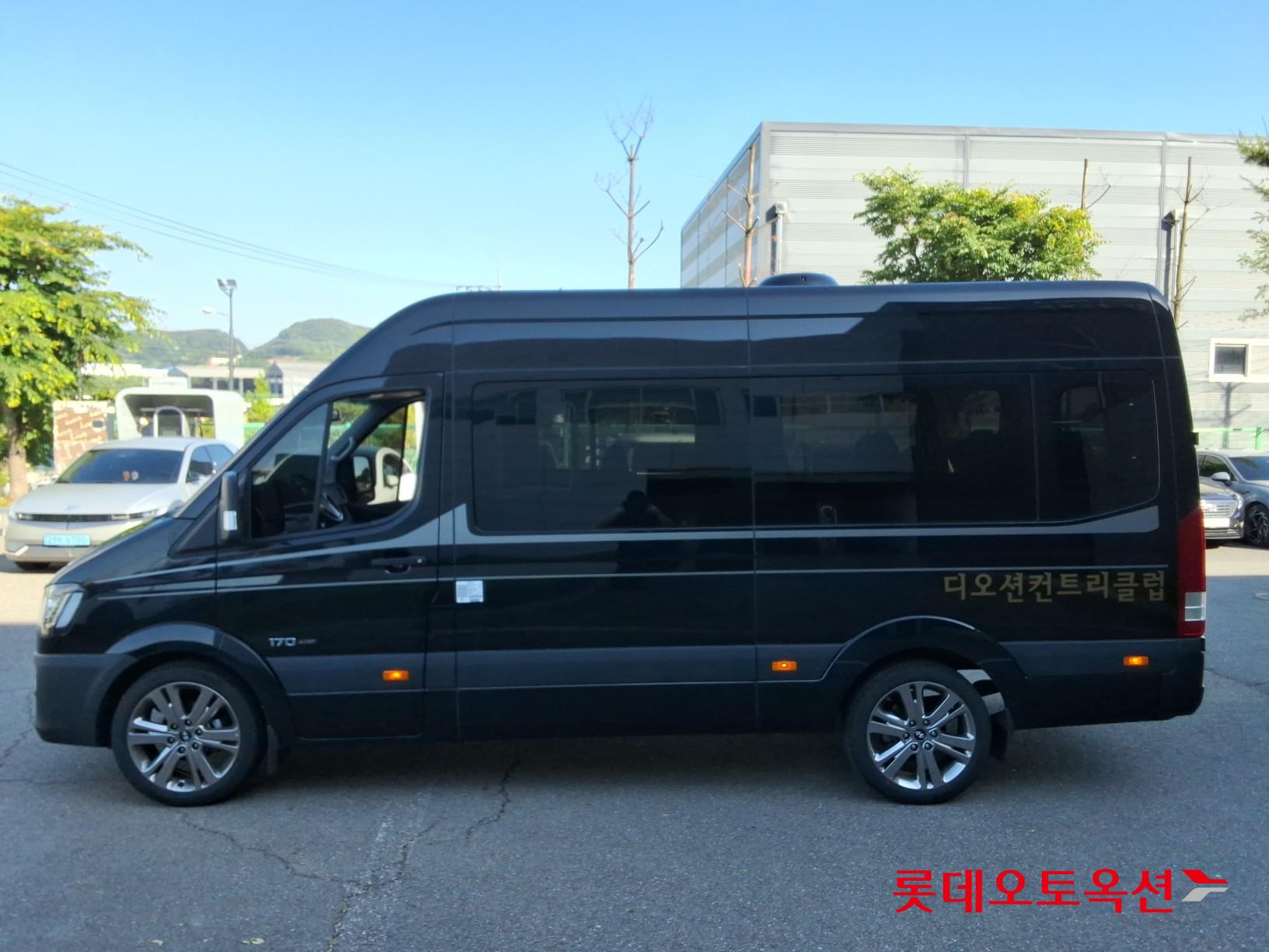 2025 - hyundai solati