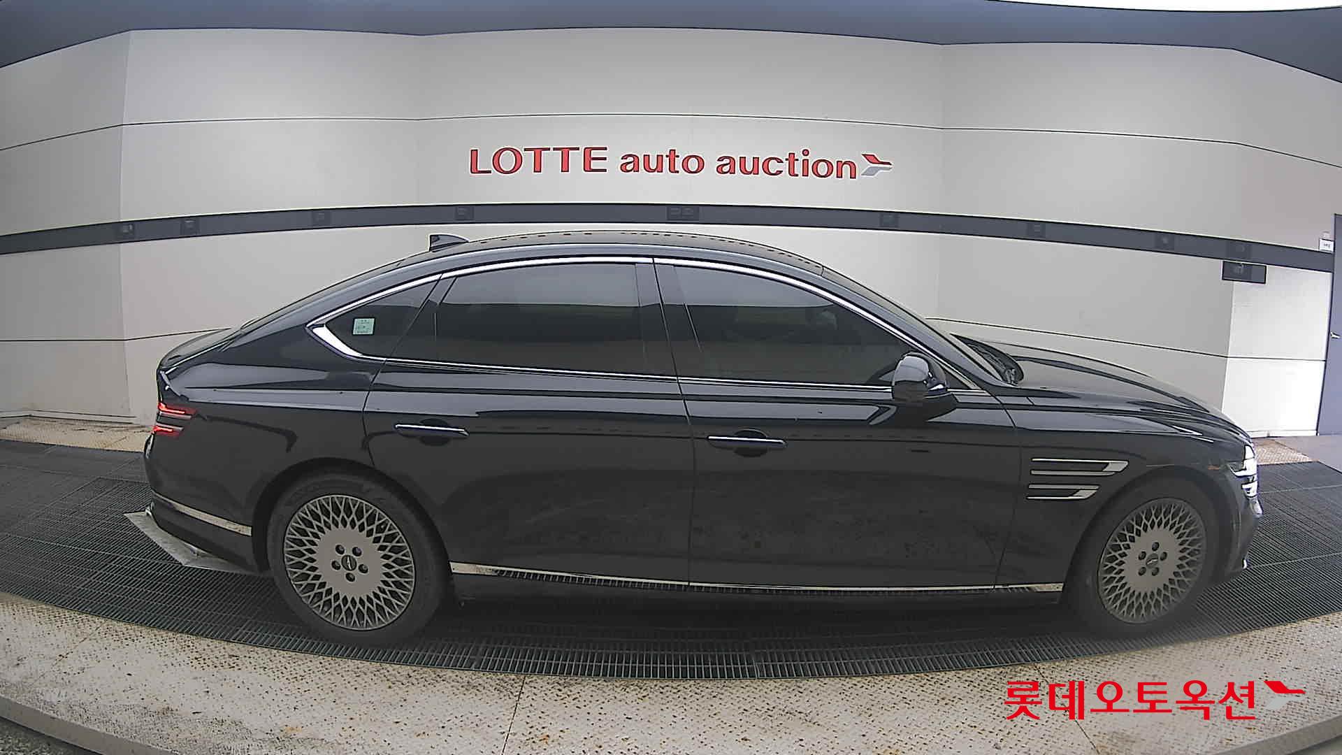 2023 - genesis g80