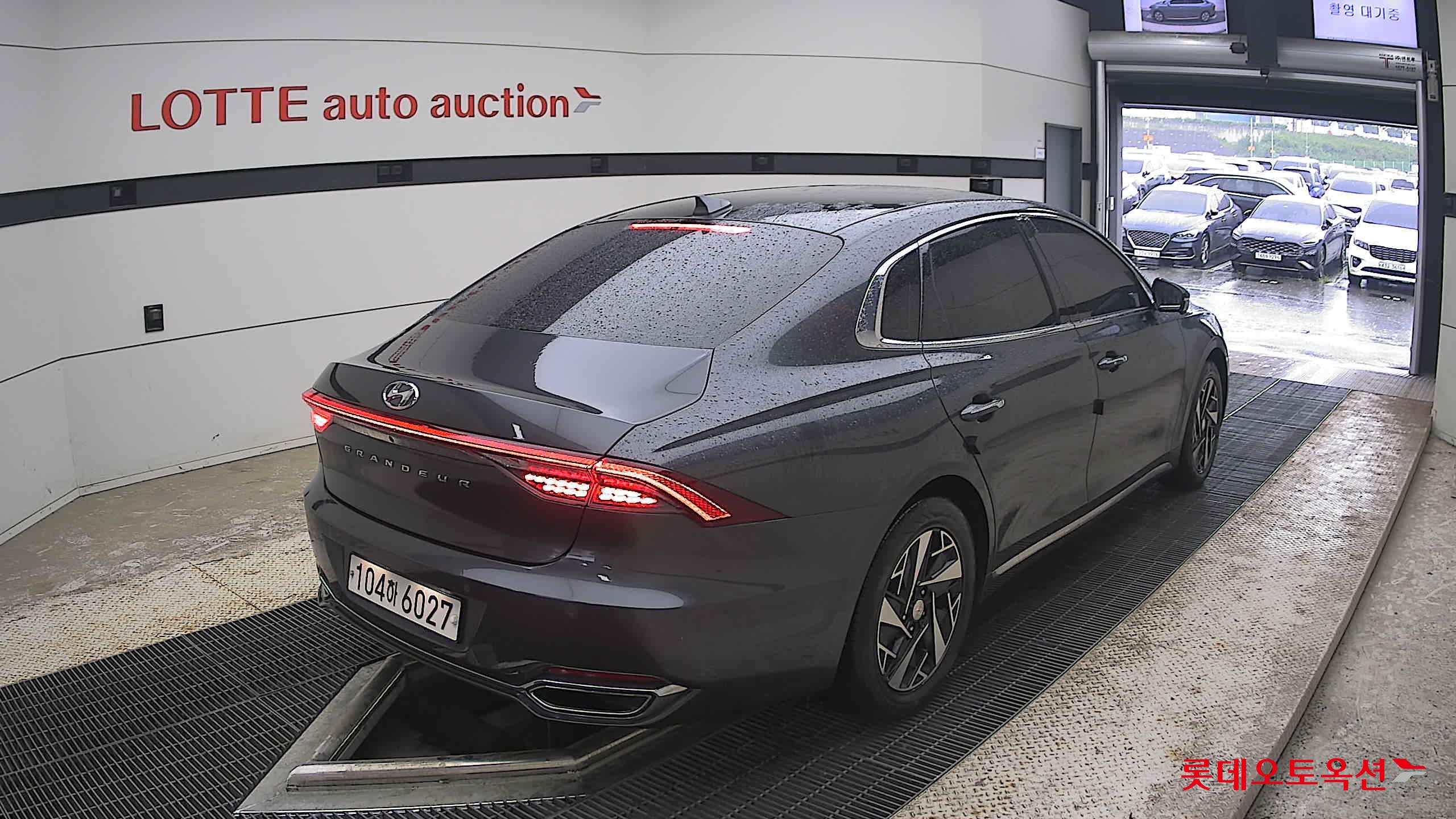 2020 - hyundai grandeur