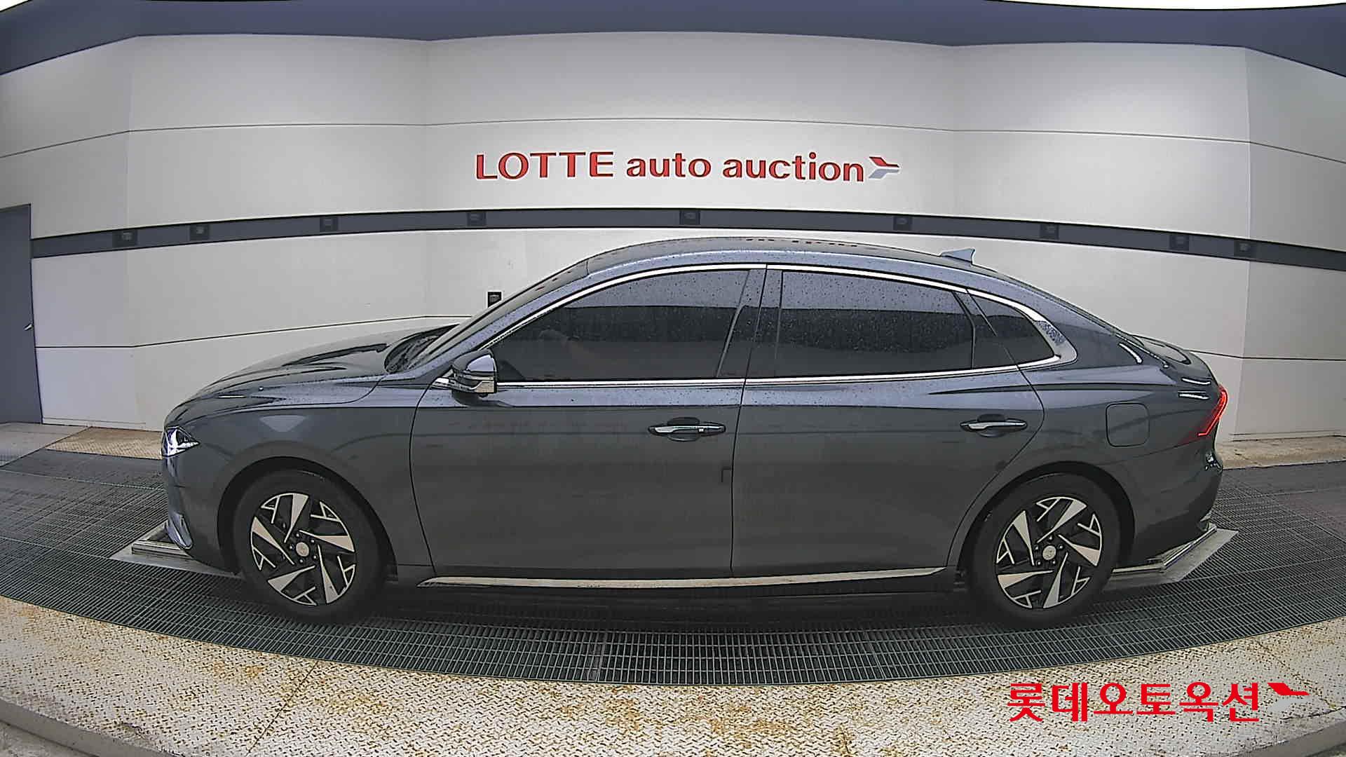 2020 - hyundai grandeur