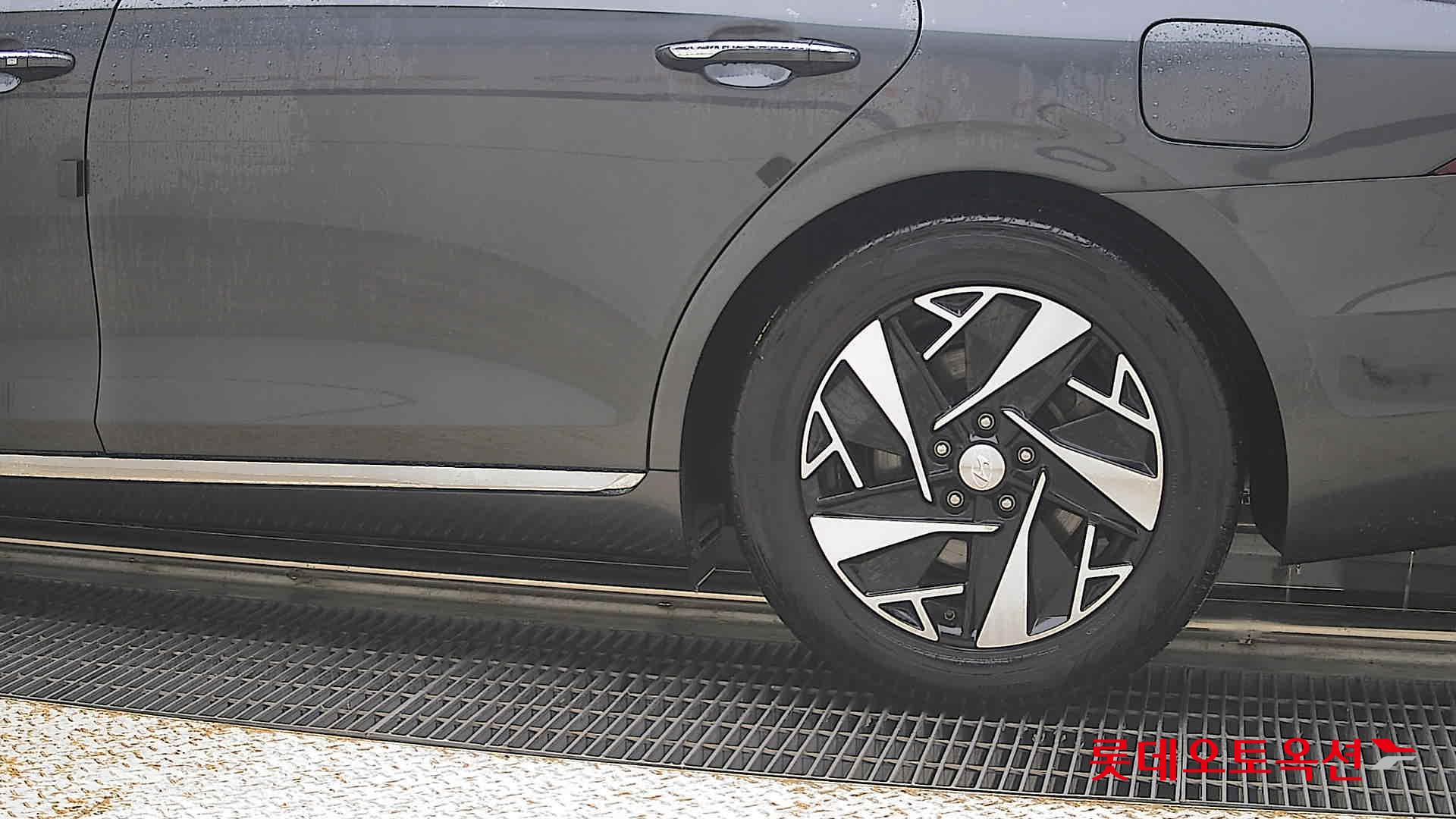 2020 - hyundai grandeur