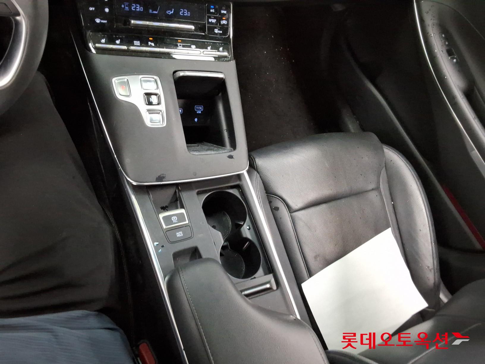 2020 - hyundai grandeur