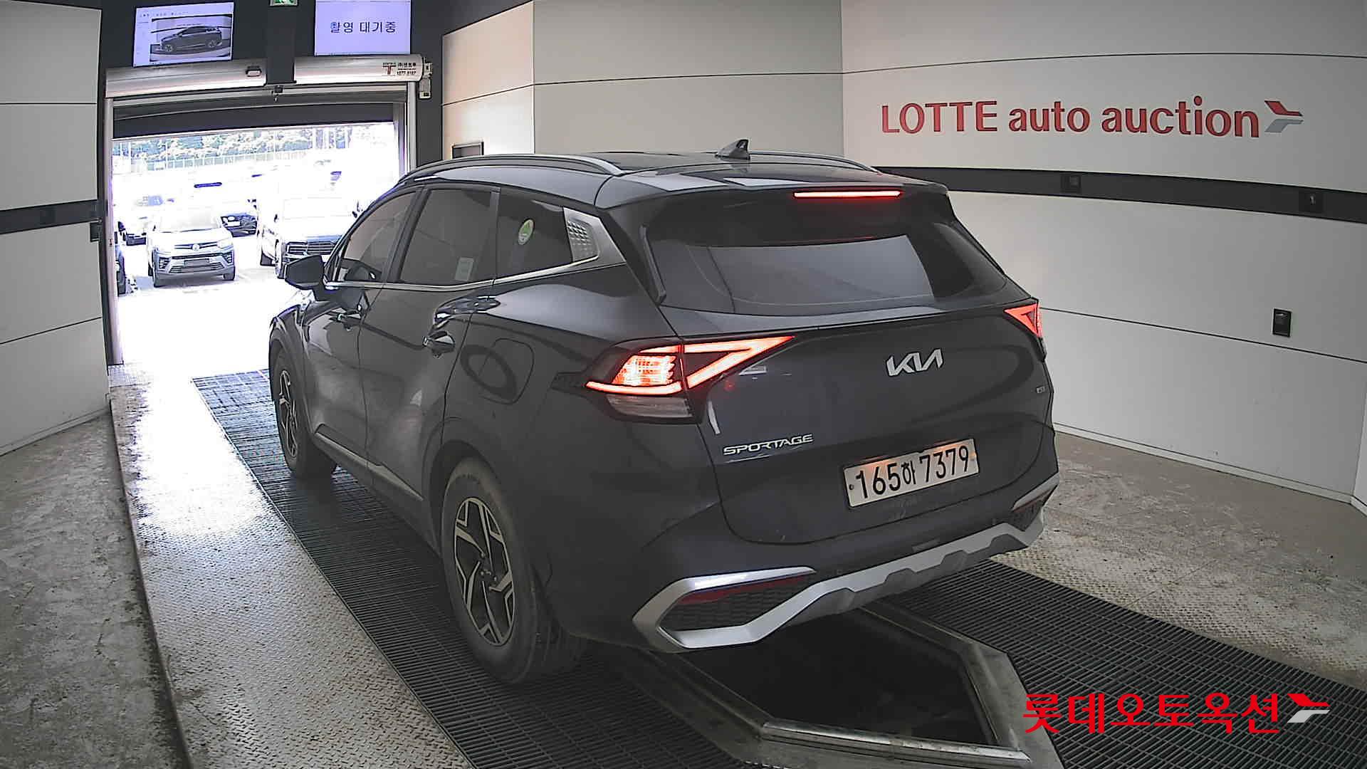 Kia Sportage - 16