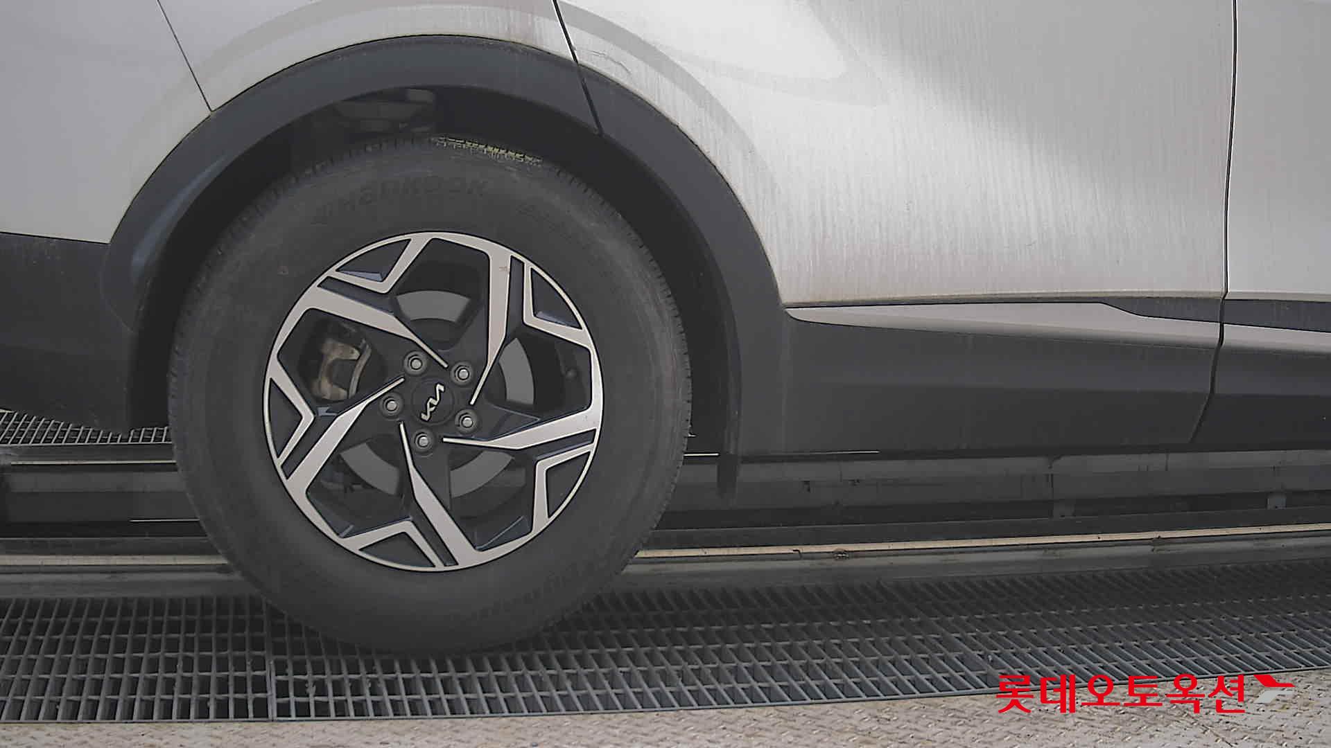 Kia Sportage - 28