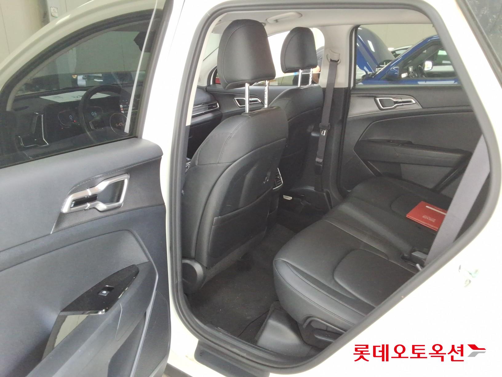 Kia Sportage - 36