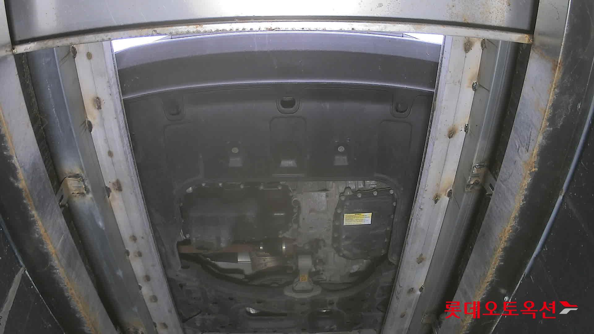 Hyundai Elantra - 8