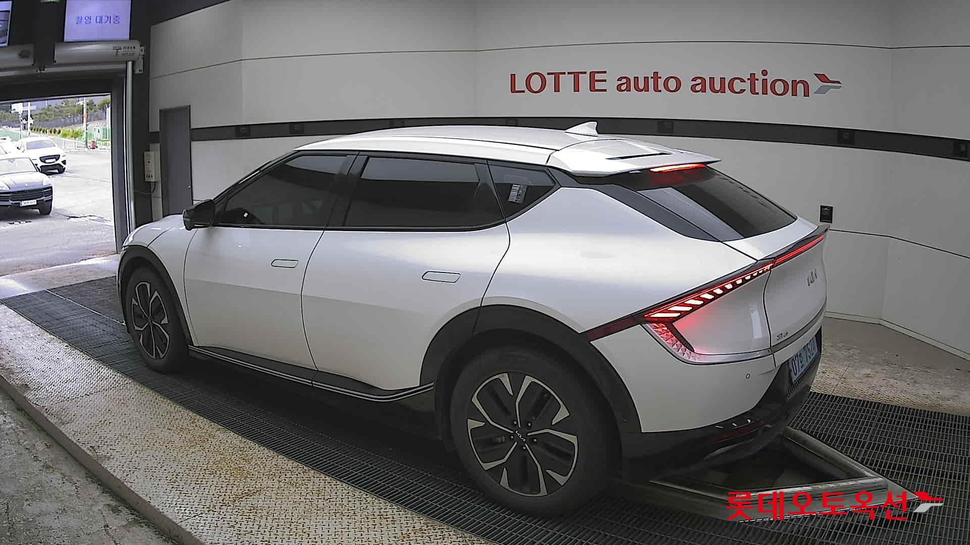 Kia EV6 - 15
