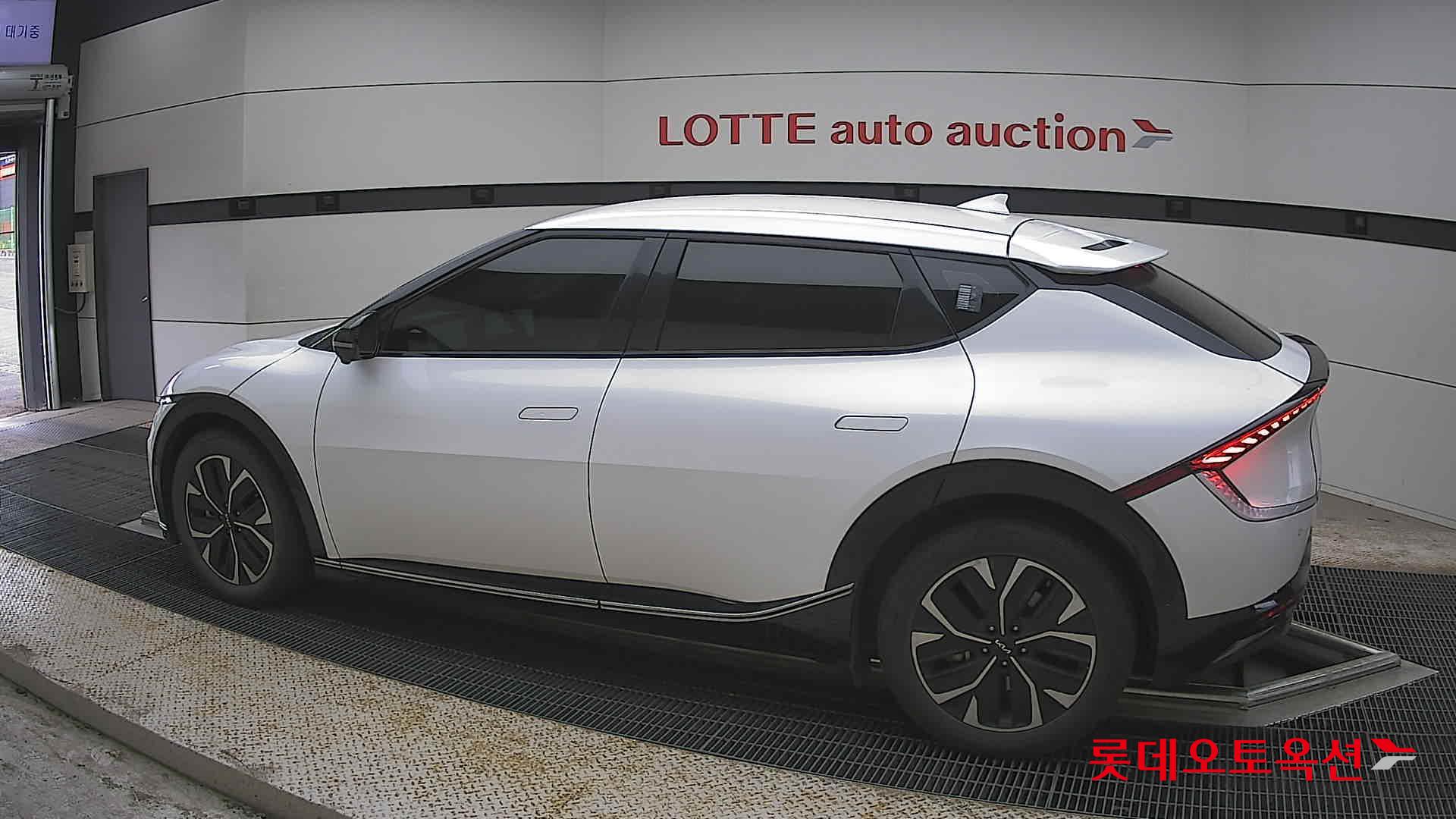 Kia EV6 - 14