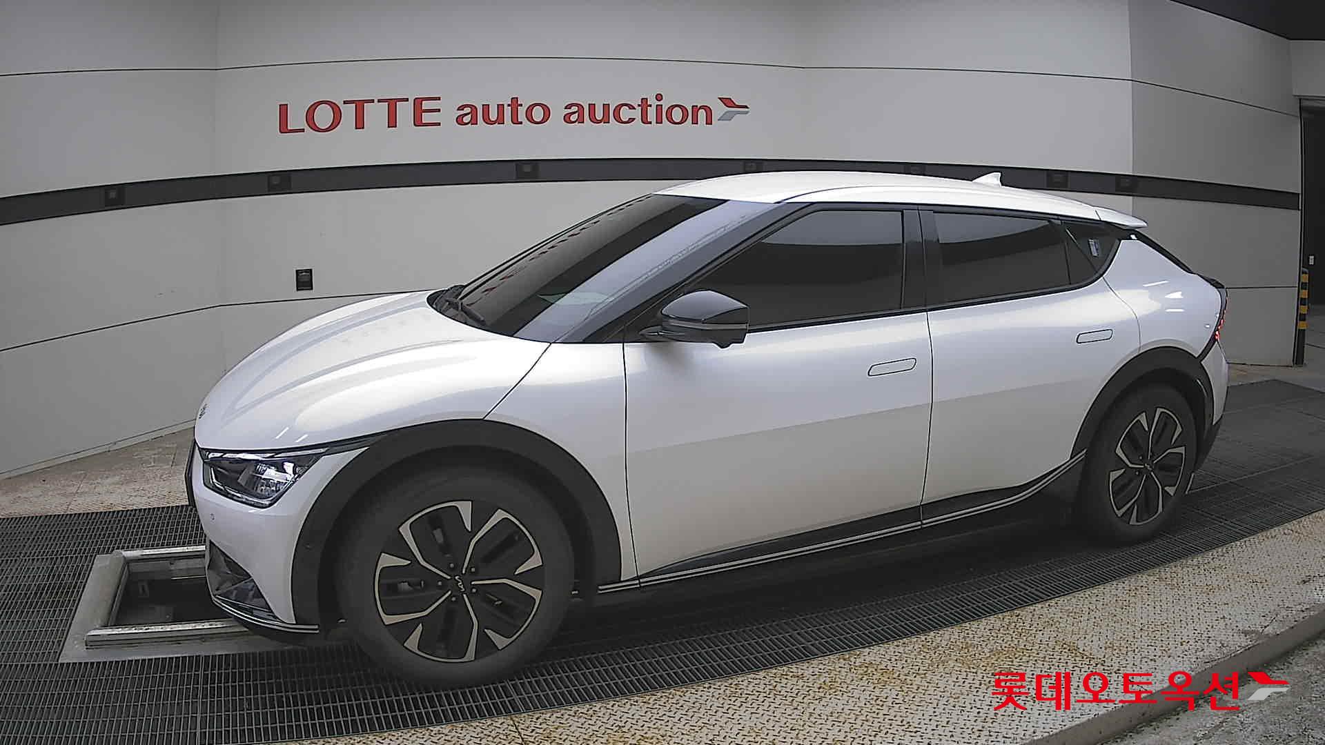 Kia EV6 - 12