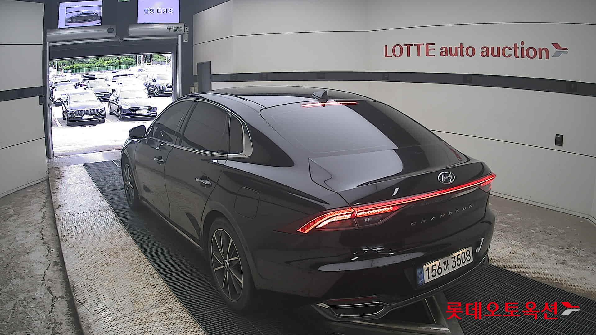 2022 - hyundai grandeur