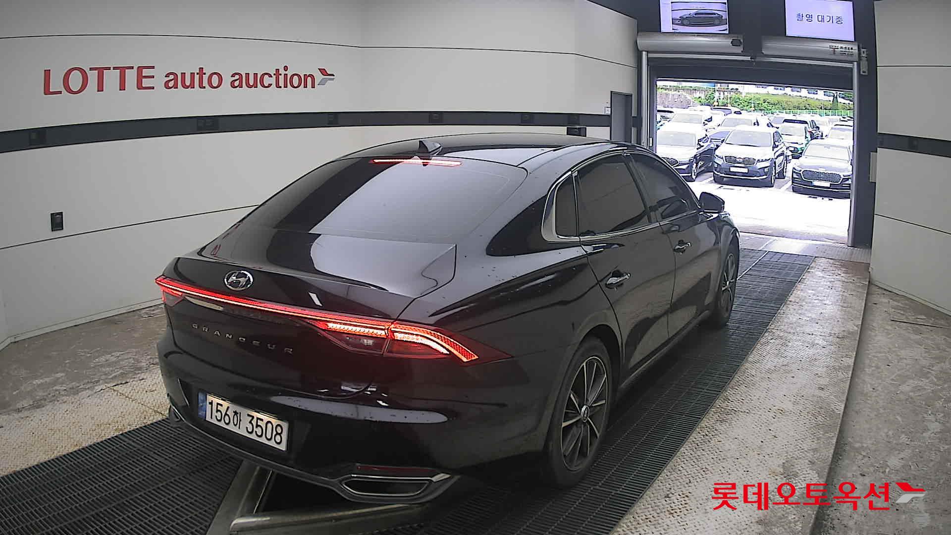 2022 - hyundai grandeur