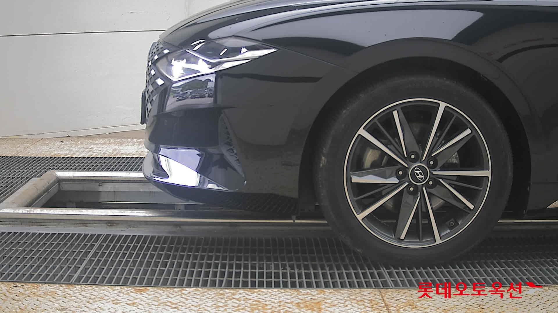 2022 - hyundai grandeur