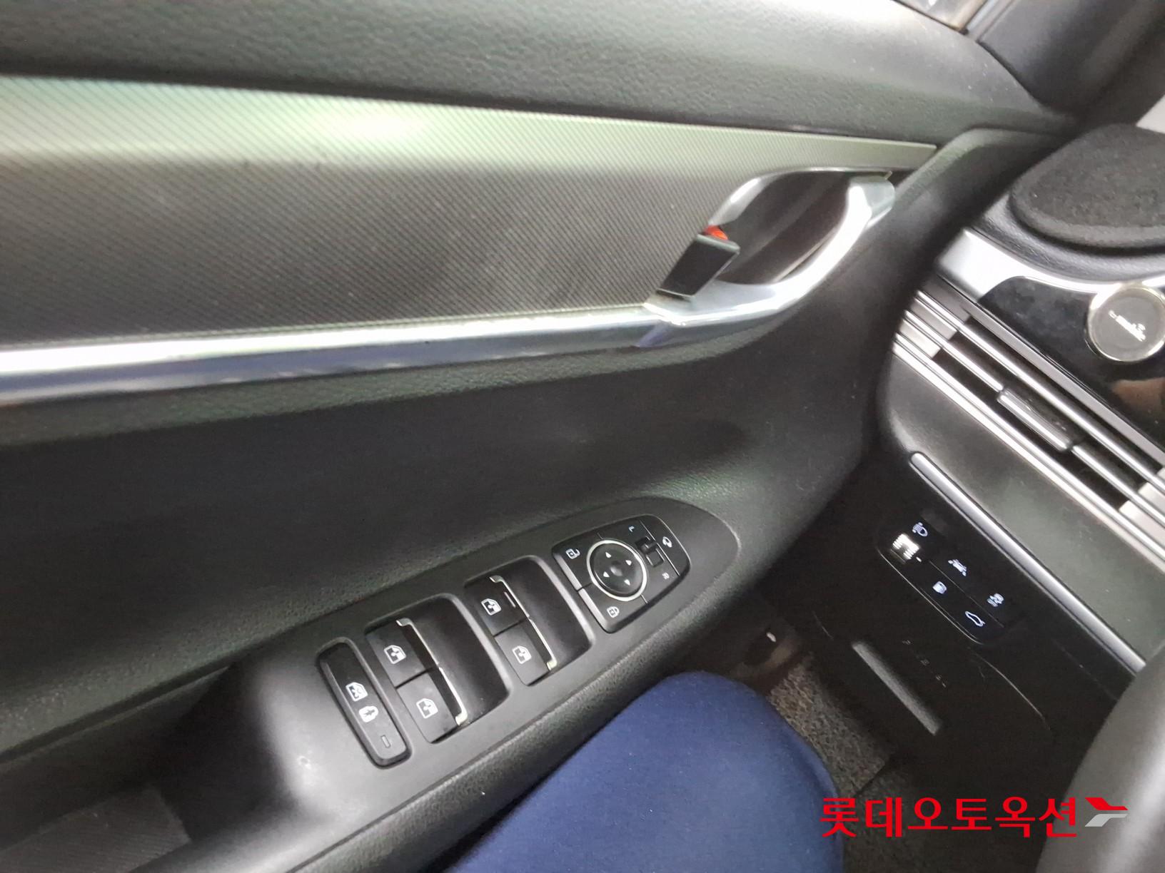 2022 - hyundai grandeur