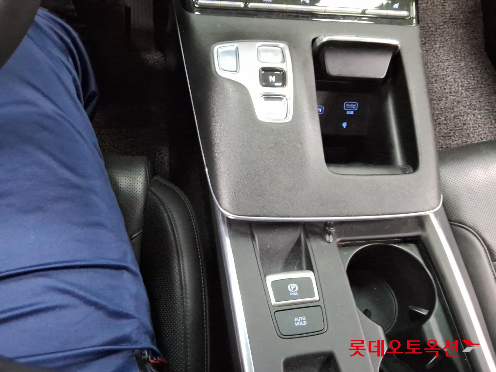 2022 - hyundai grandeur