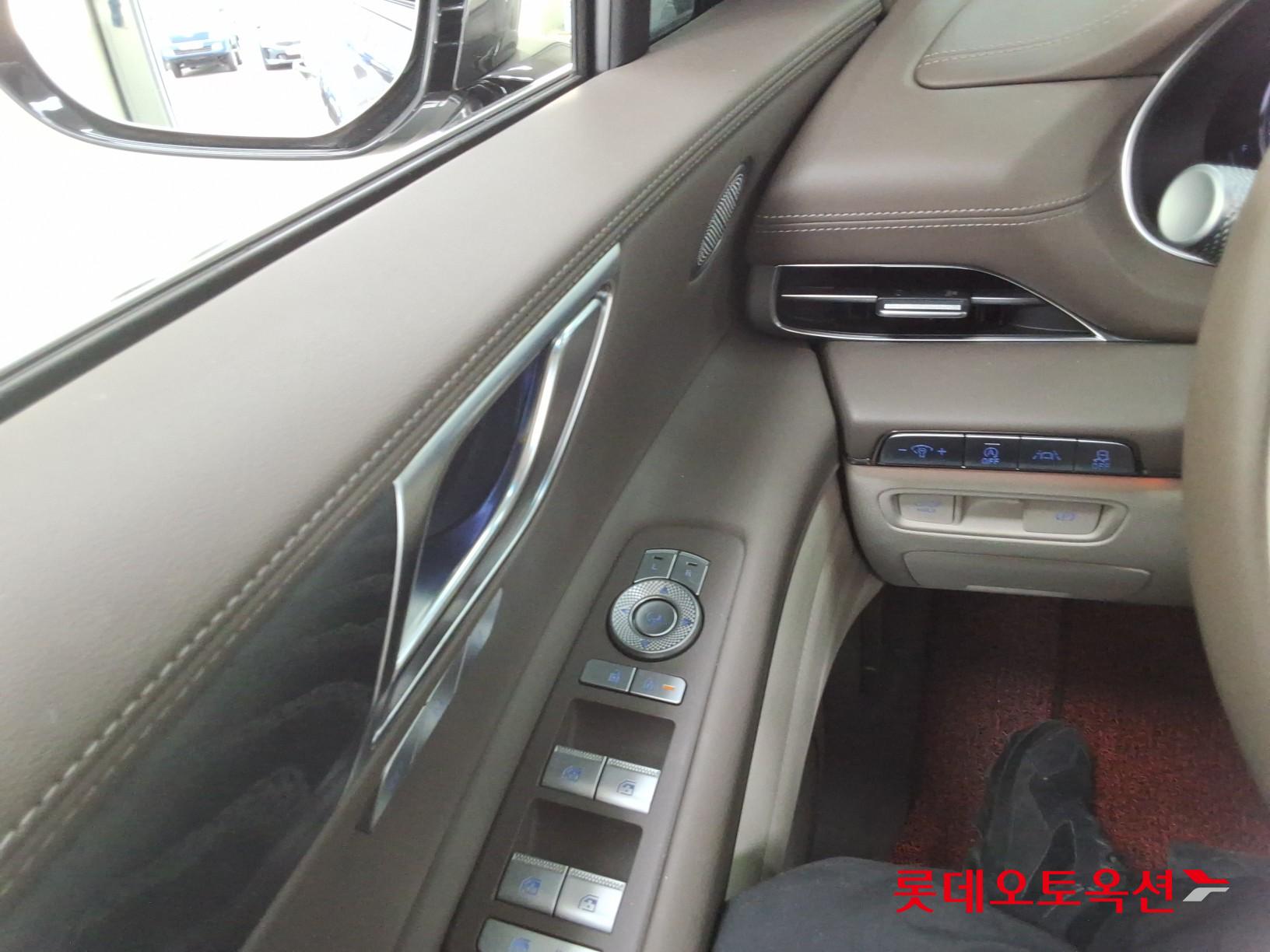 Genesis GV80 - 29
