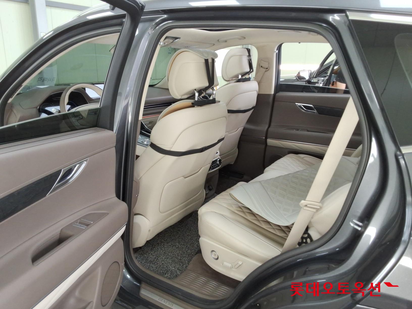 Genesis GV80 - 36