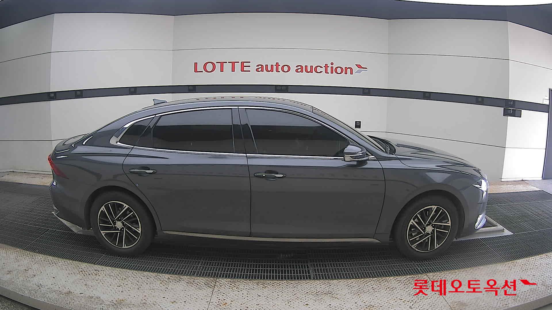 2022 - hyundai grandeur