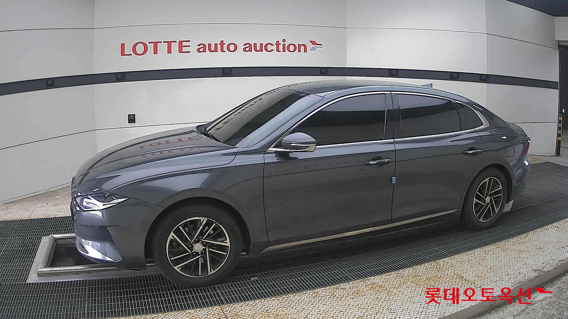 2022 - hyundai grandeur