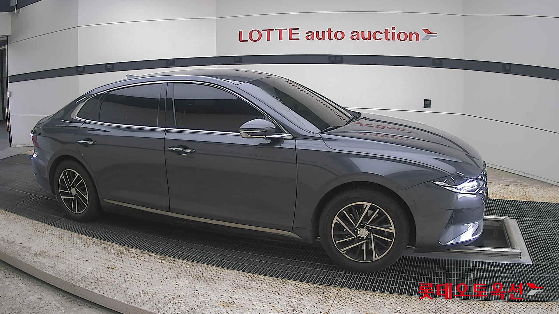 2022 - hyundai grandeur